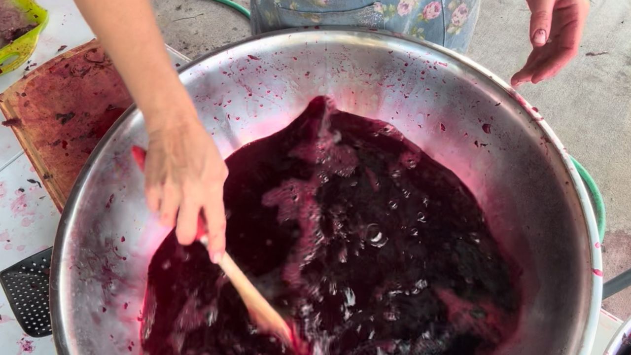 mixing up brine for canned pickled beets