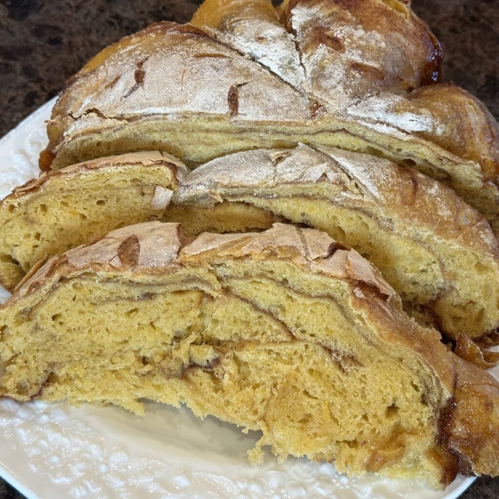 pumpkin sourdough loaf