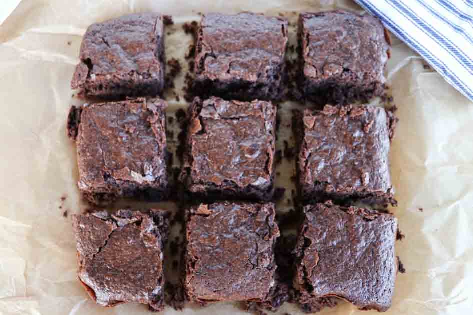 fudgy sourdough brownies