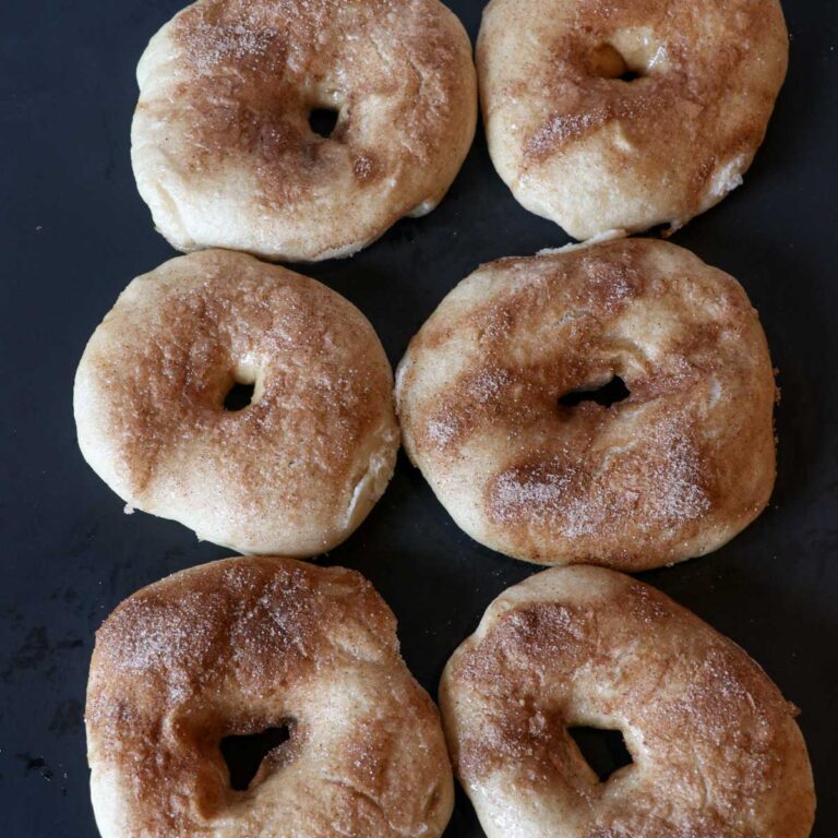 Sourdough Cinnamon Crunch Bagels