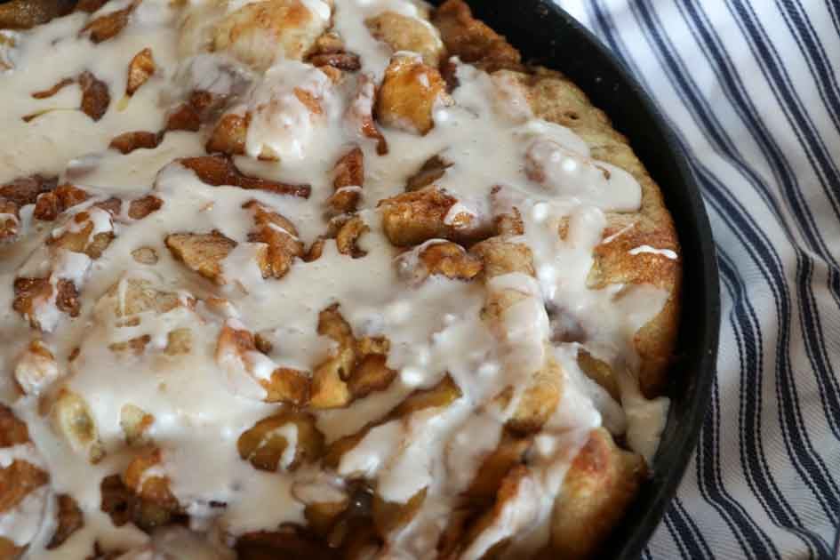 apple cinnamon focaccia close up