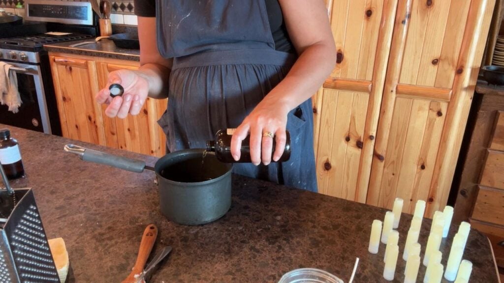 adding fragrance to tallow candle