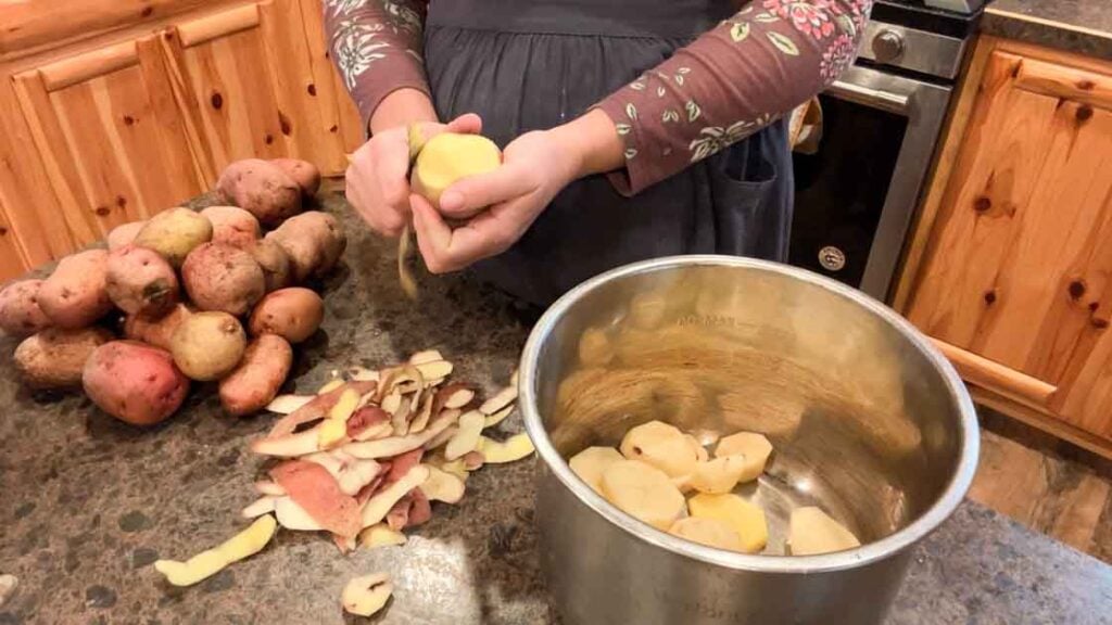 peeling potatoes for instant pot mashed potatoes