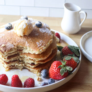 sourdough pancakes with berries & butter