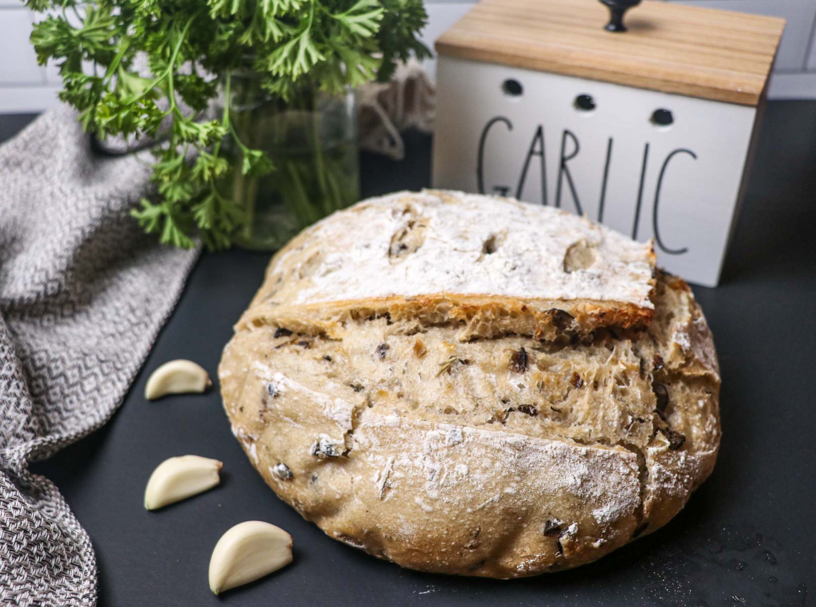 rosemary garlic sourdough bread