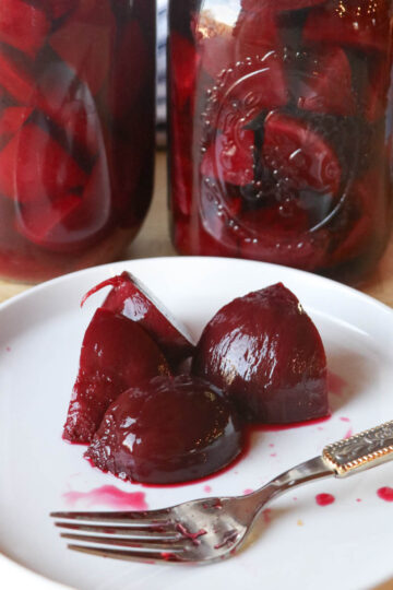 pickled beets in jars